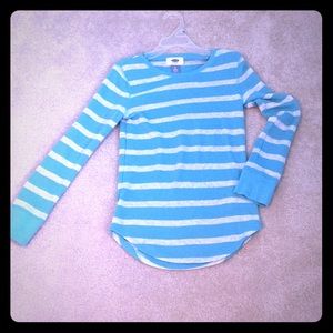 This is a blue and white striped shirt. Size 8(M)